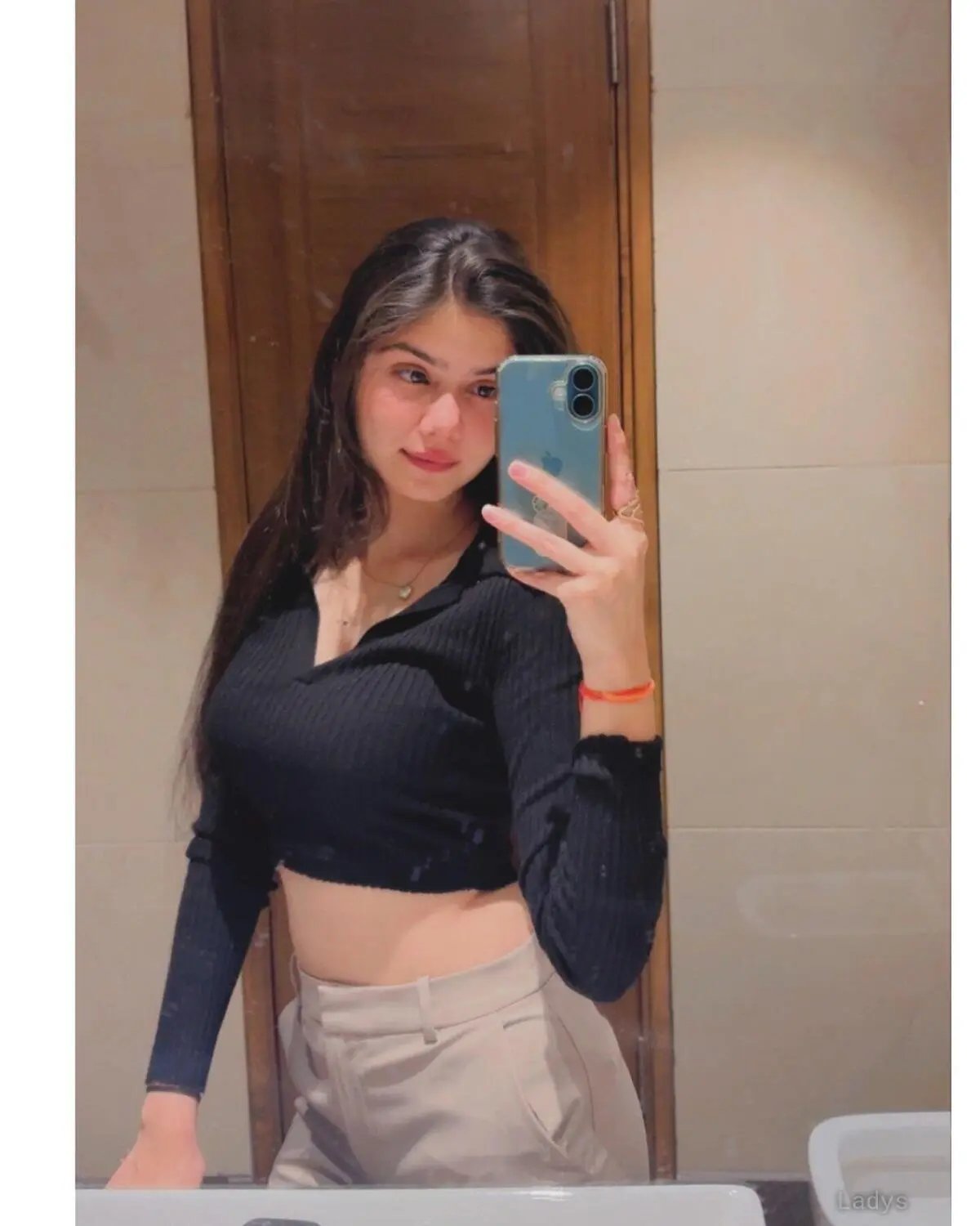 Luxury independent vip female escorts service in Surat